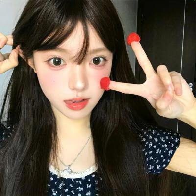 我才不要和人类恋爱呢