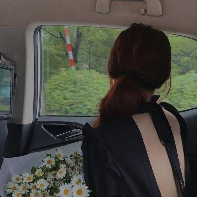 俏女怀春